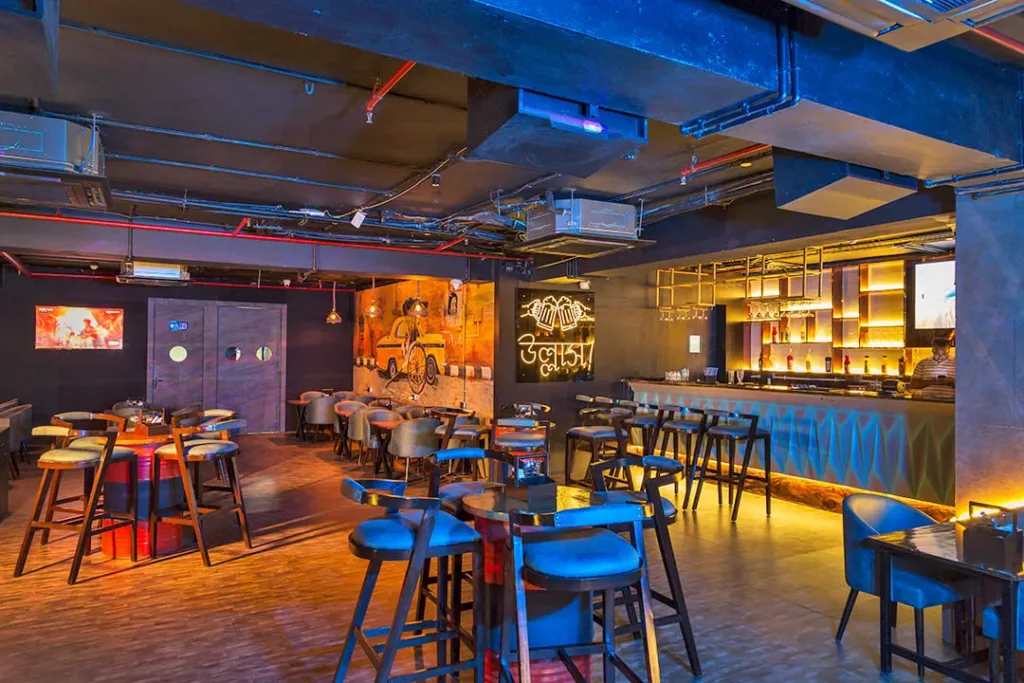 destination 16 kolkata pub