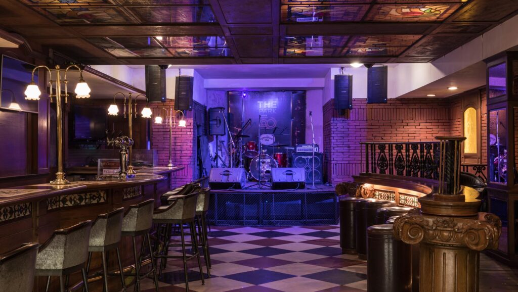 someplace else the park kolkata
