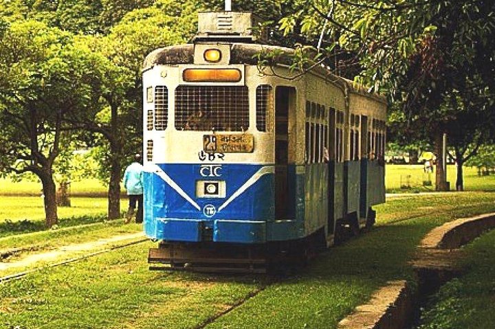 kolkata local experience
